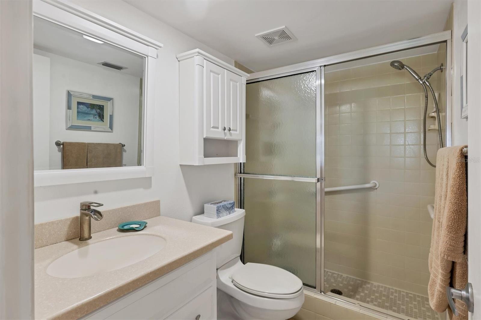 Image 25 of 42 For 822 Capri Isles Boulevard 210