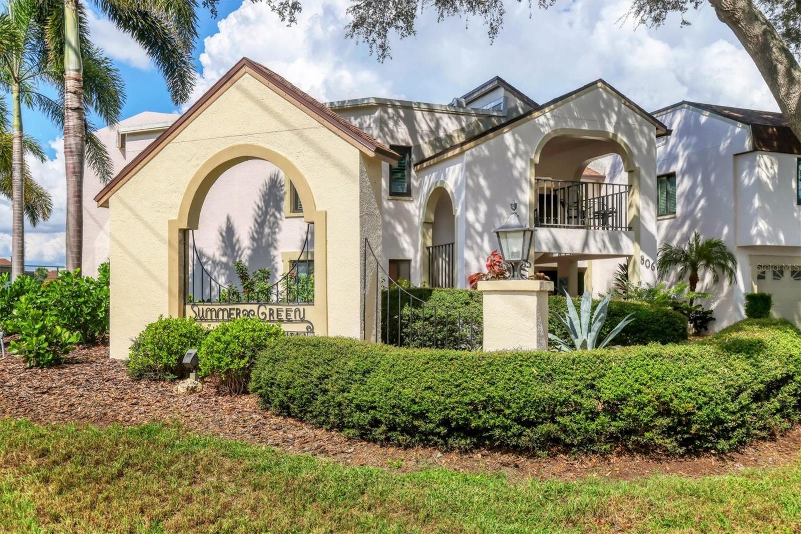 Image 3 of 42 For 822 Capri Isles Boulevard 210