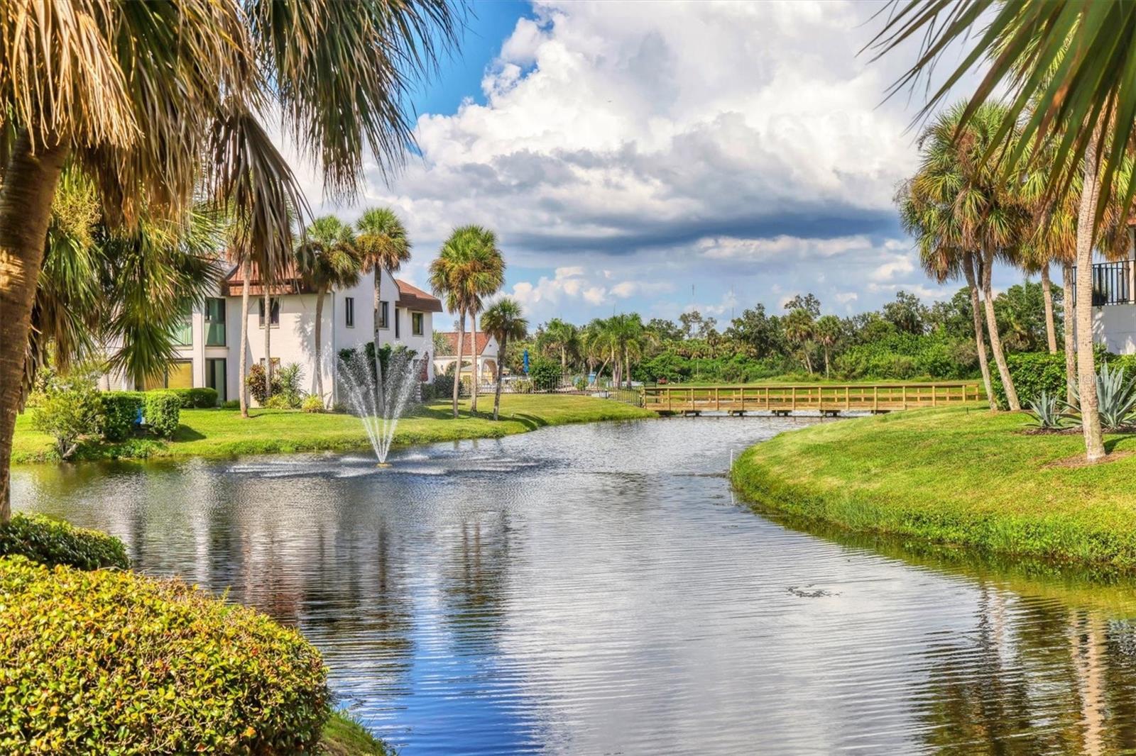 Image 31 of 42 For 822 Capri Isles Boulevard 210