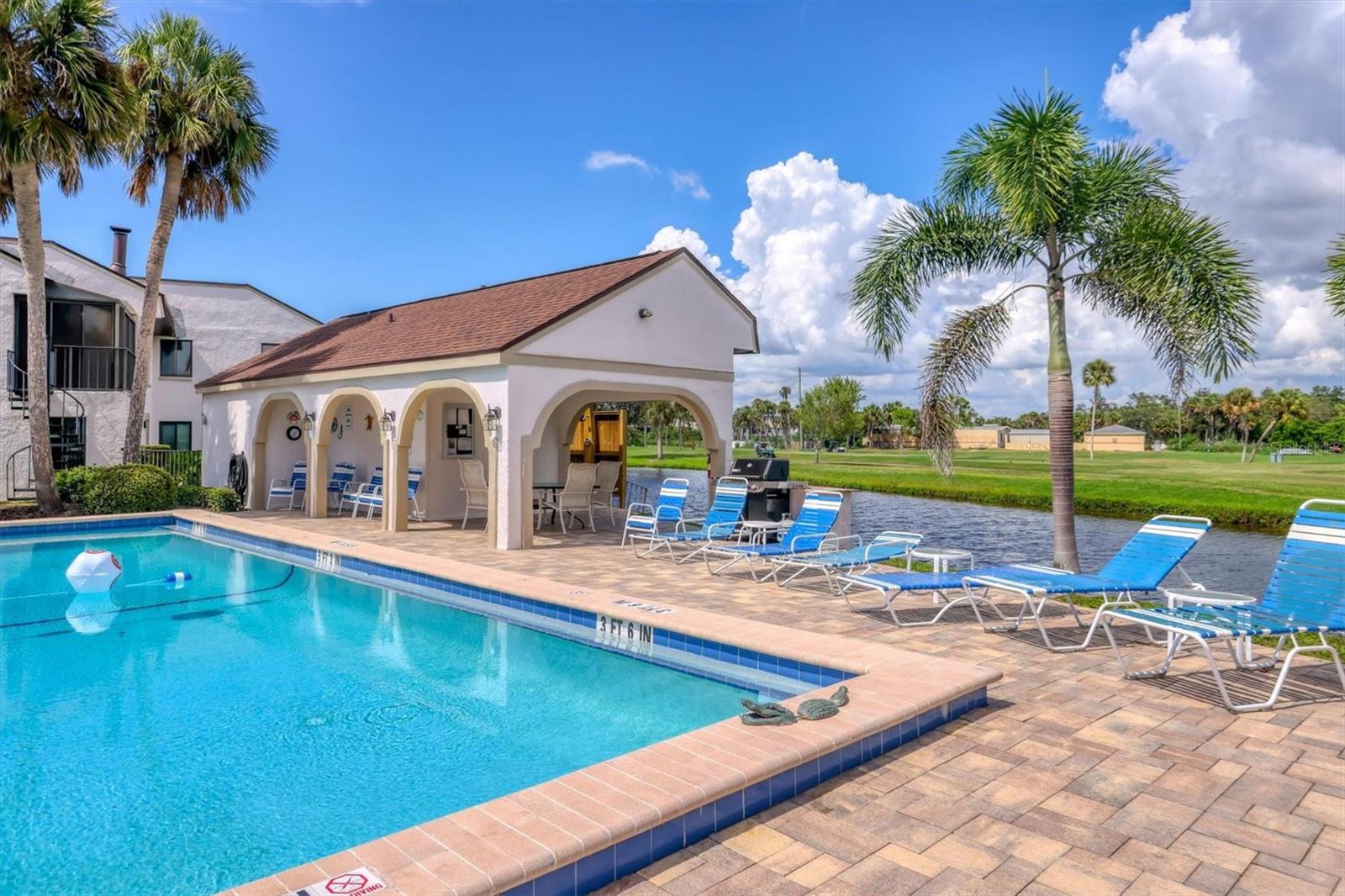 Image 34 of 42 For 822 Capri Isles Boulevard 210