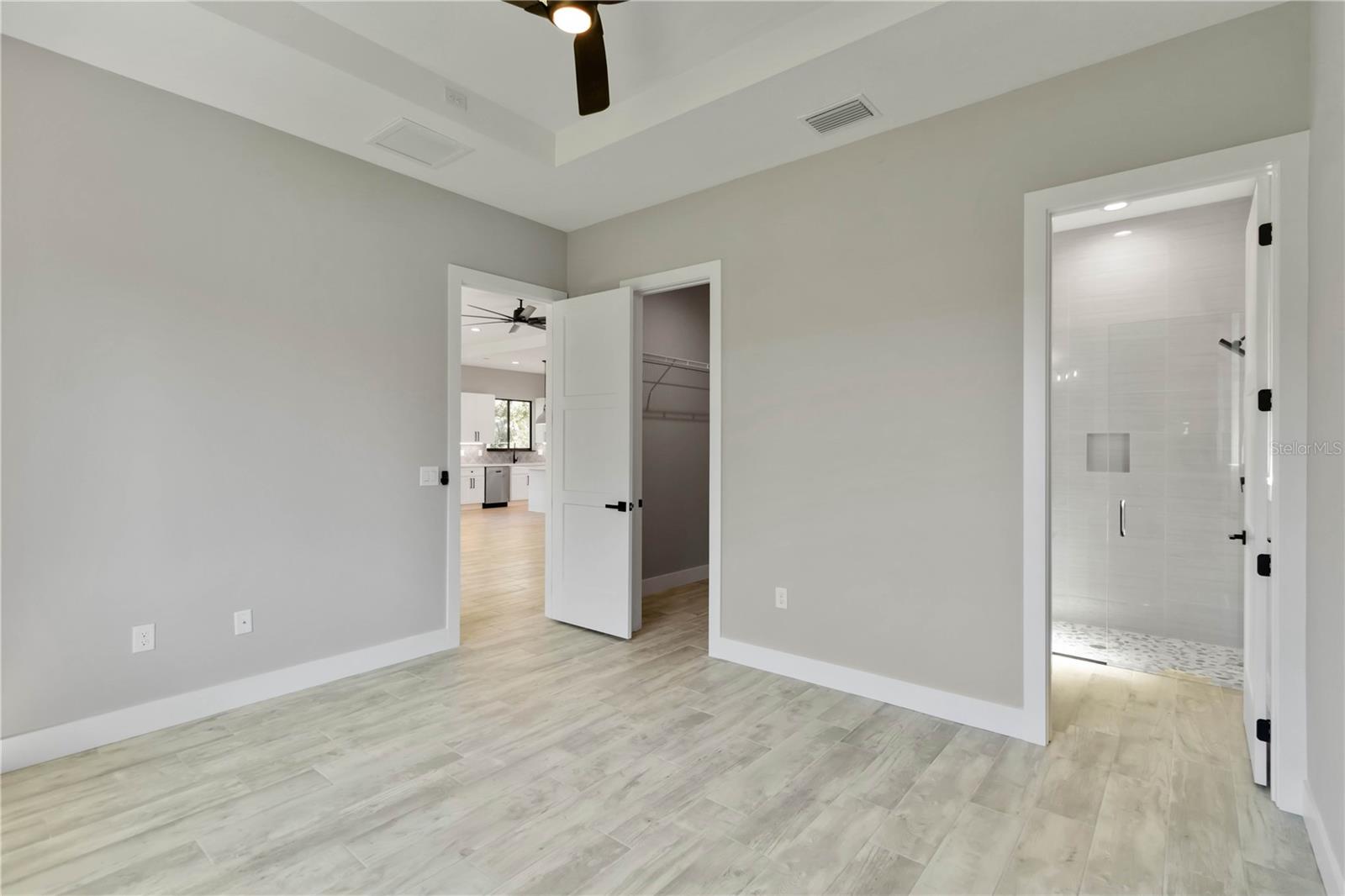 Image 28 of 39 For 205 Cougar Way