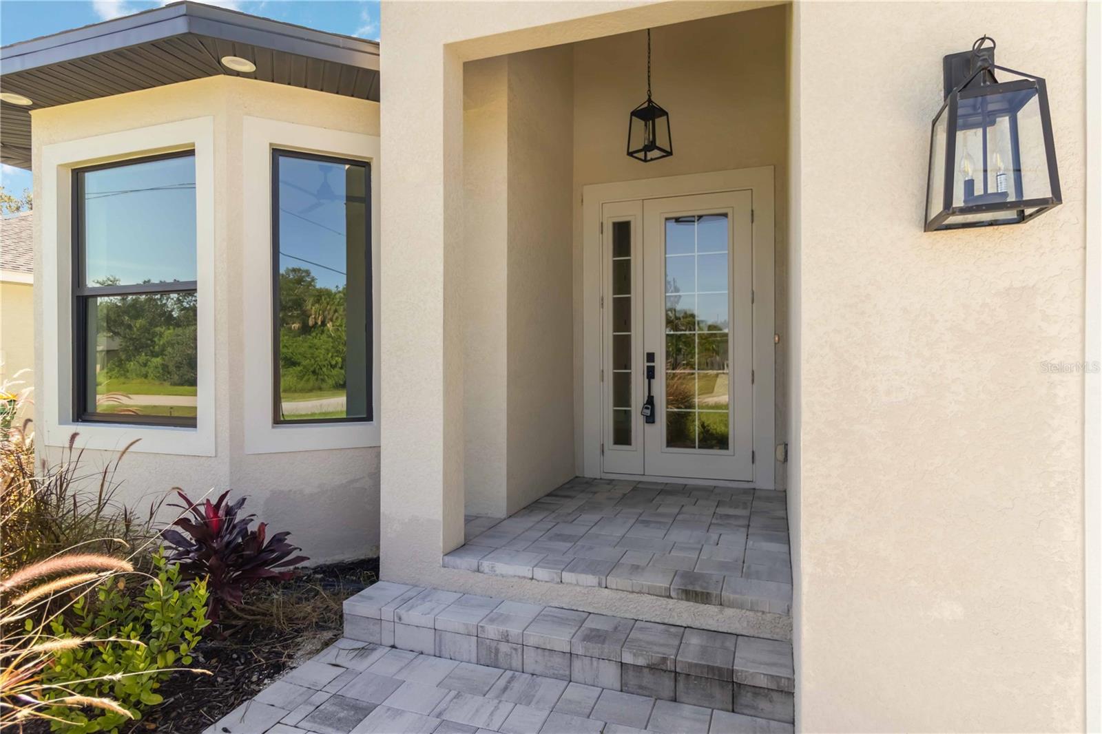 Image 4 of 39 For 205 Cougar Way