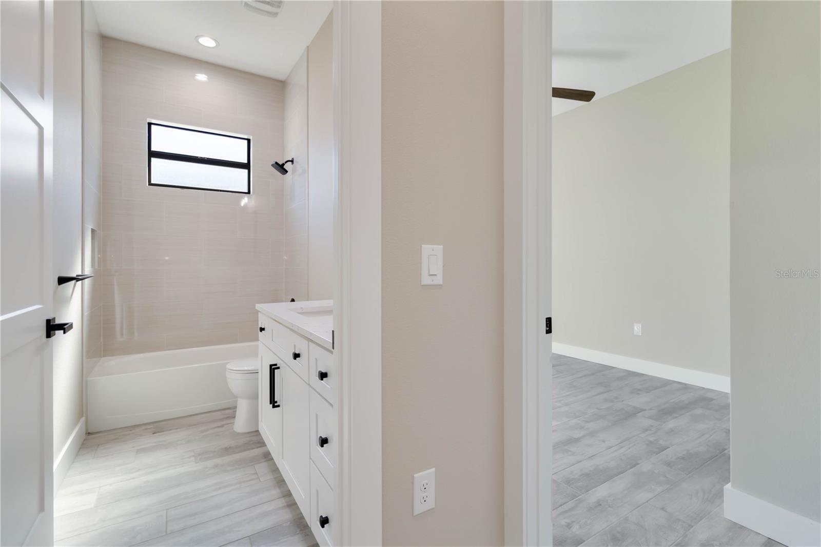 Image 9 of 39 For 205 Cougar Way