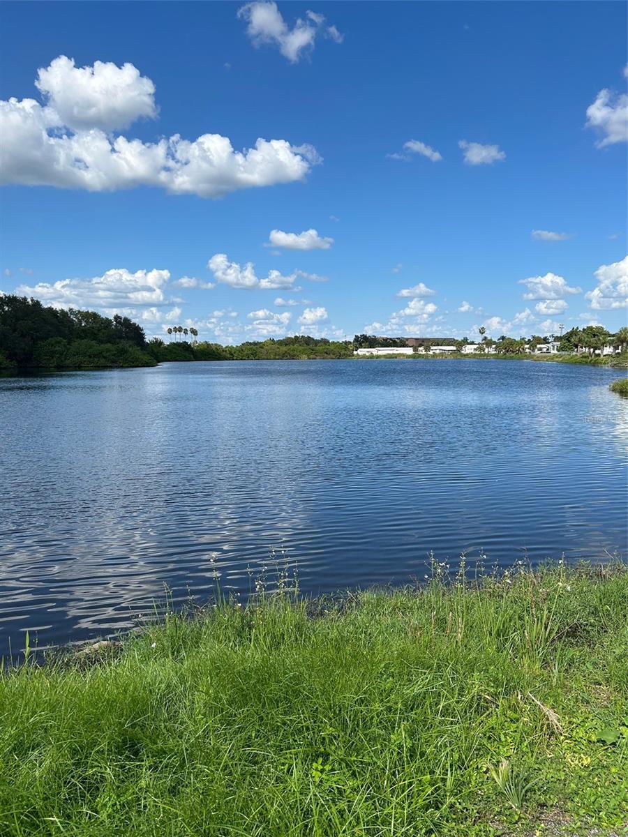 Image 19 of 22 For 1674 University Parkway 76