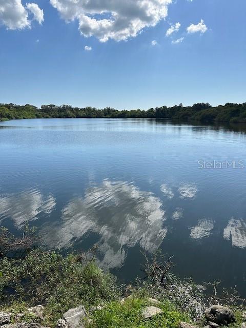 Image 20 of 22 For 1674 University Parkway 76