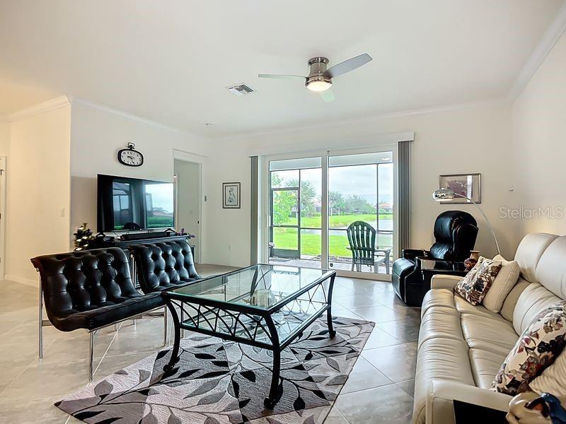 Image 12 of 41 For 9824 Hilltop Drive