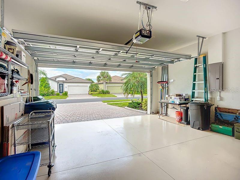 Image 31 of 41 For 9824 Hilltop Drive