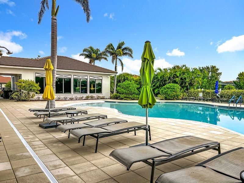 Image 45 of 51 For 9824 Hilltop Drive