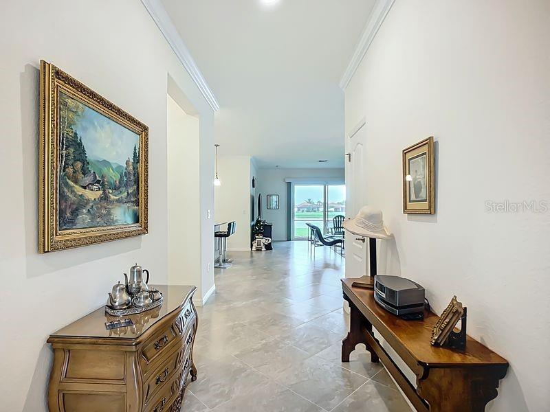 Image 5 of 41 For 9824 Hilltop Drive