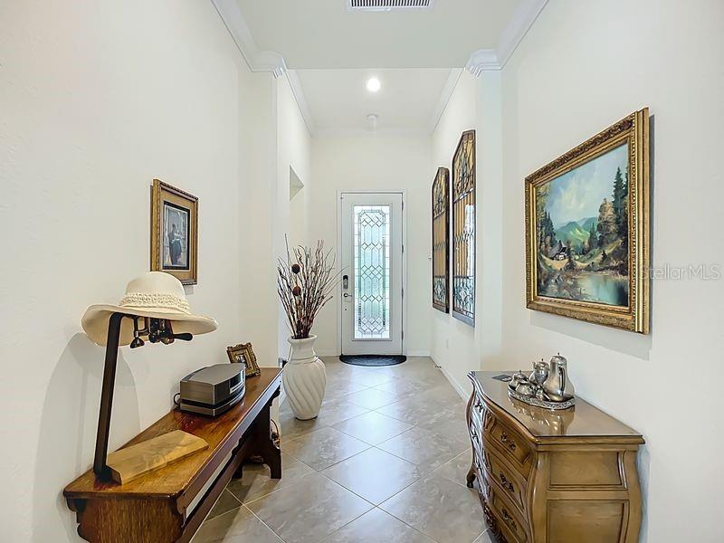 Image 7 of 41 For 9824 Hilltop Drive