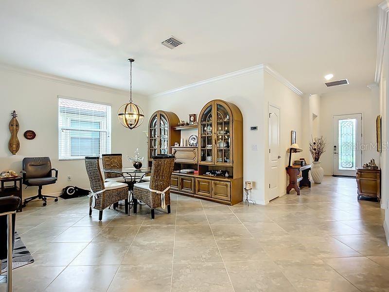 Image 8 of 41 For 9824 Hilltop Drive