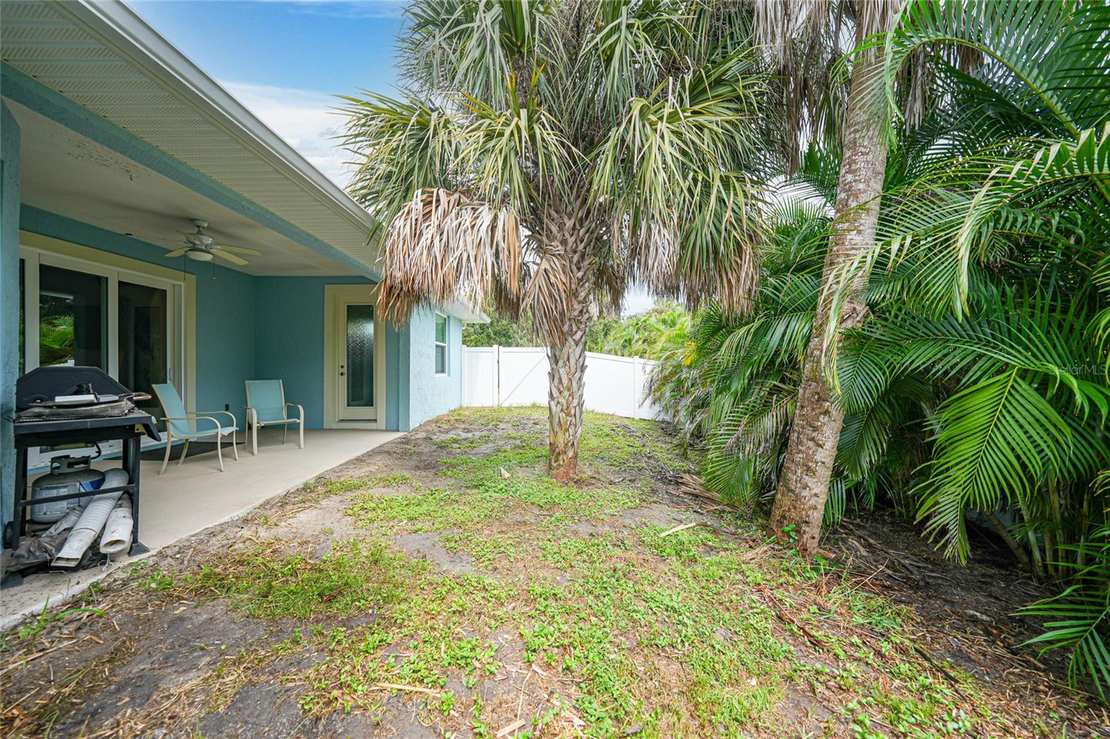 Image 33 of 42 For 3300 Salford Boulevard