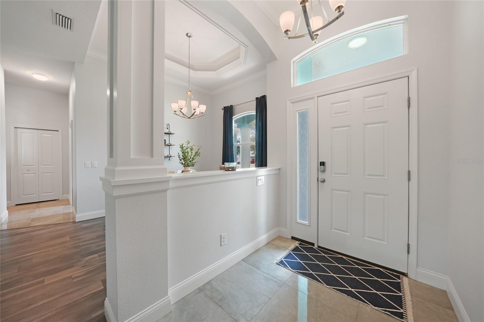 Image 4 of 42 For 3300 Salford Boulevard