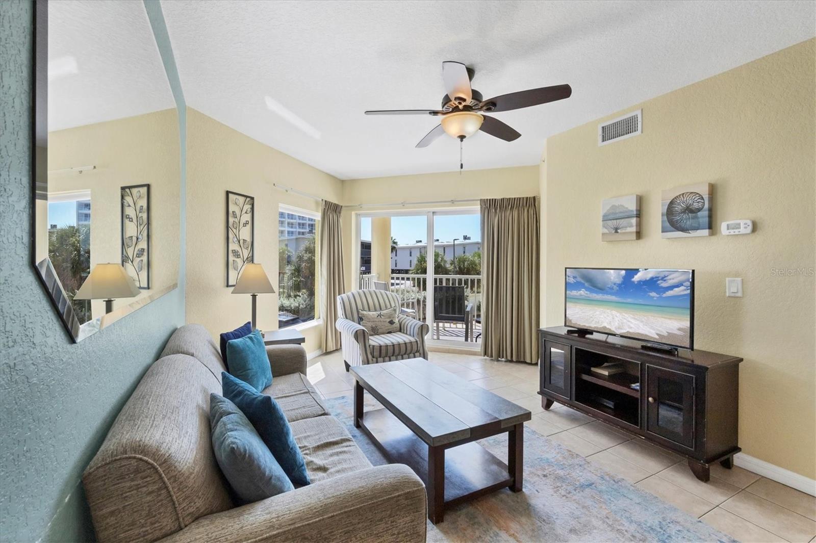 Image 10 of 64 For 12000 Gulf Boulevard 207s