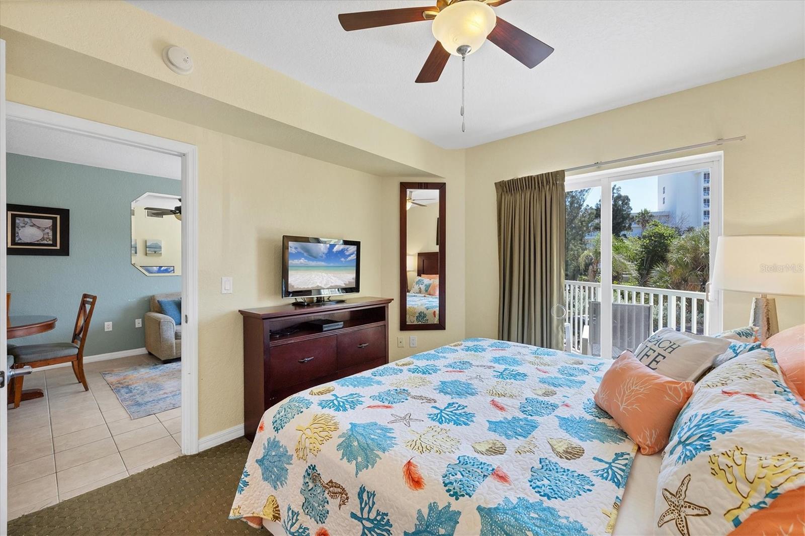 Image 20 of 64 For 12000 Gulf Boulevard 207s