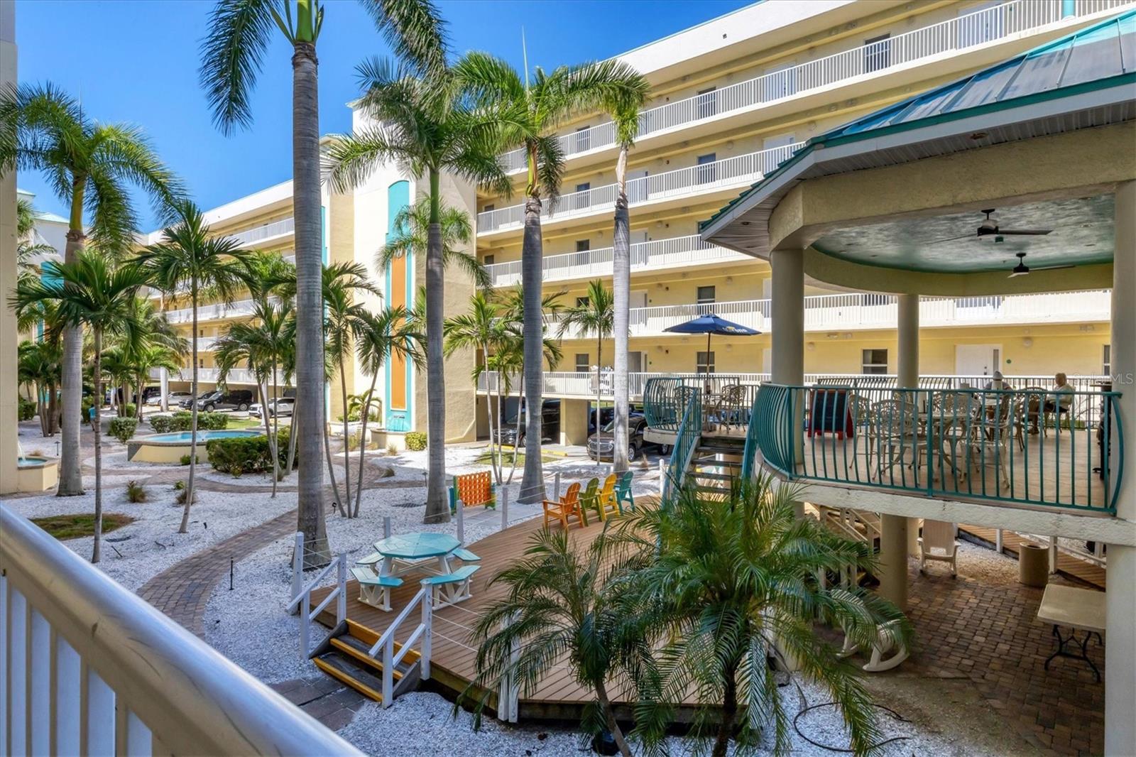 Image 33 of 64 For 12000 Gulf Boulevard 207s