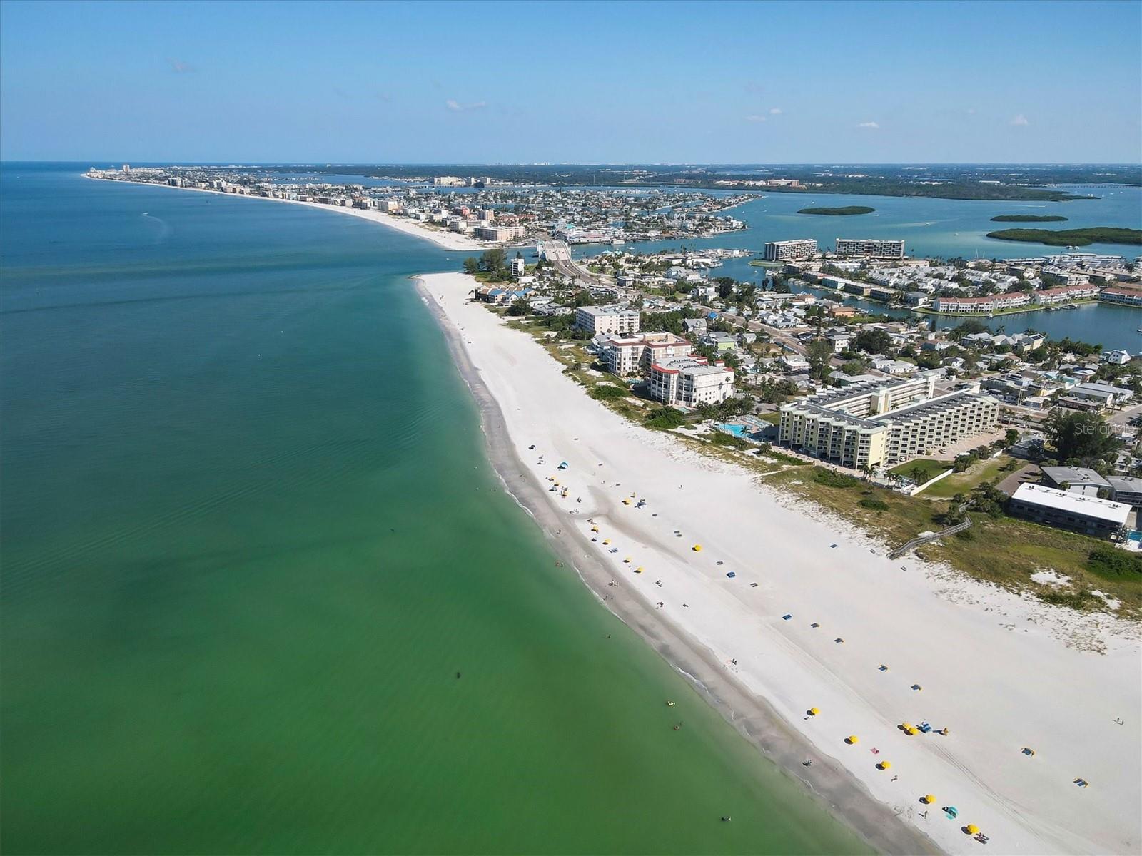Image 37 of 64 For 12000 Gulf Boulevard 207s