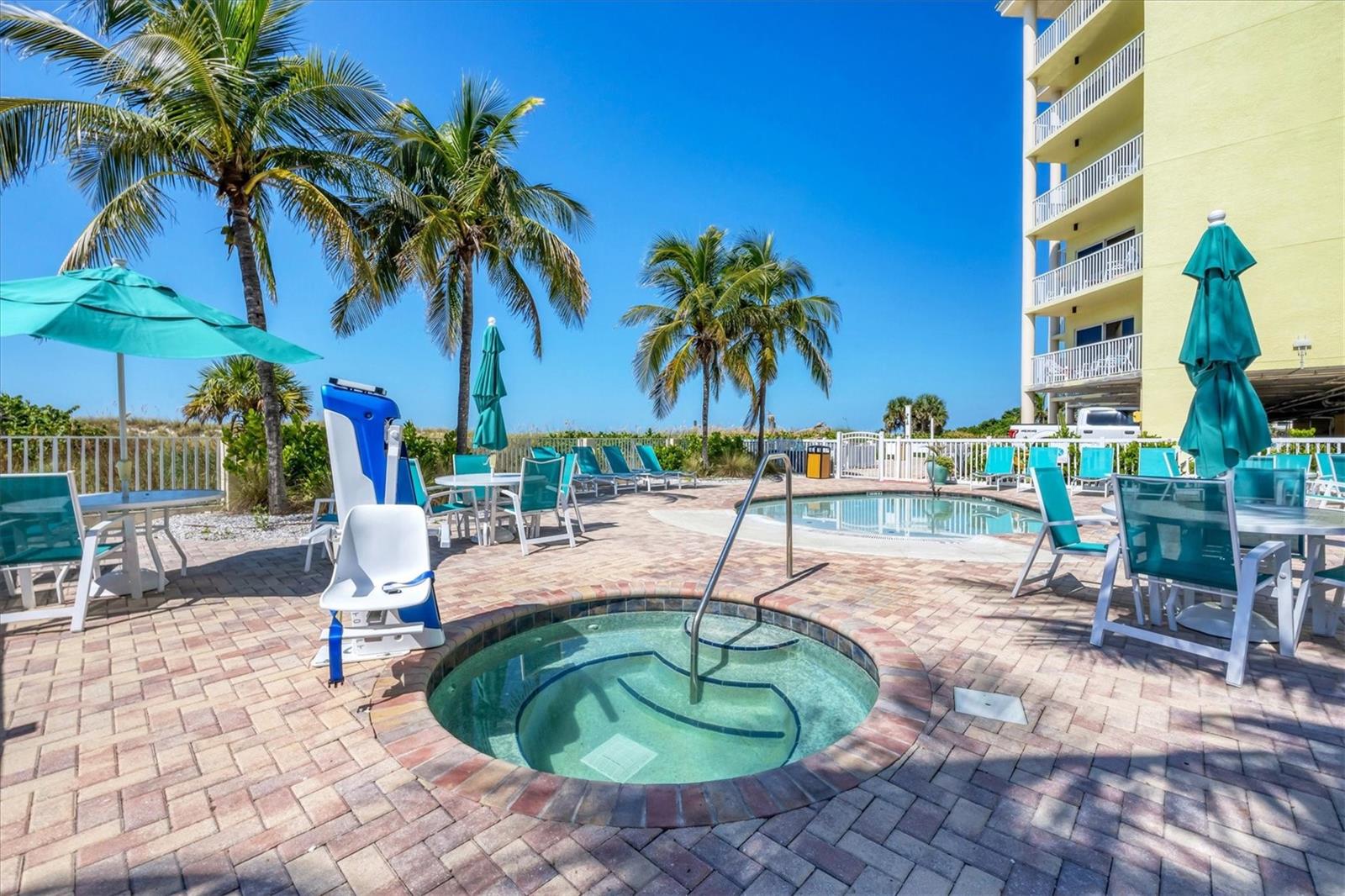 Image 55 of 64 For 12000 Gulf Boulevard 207s