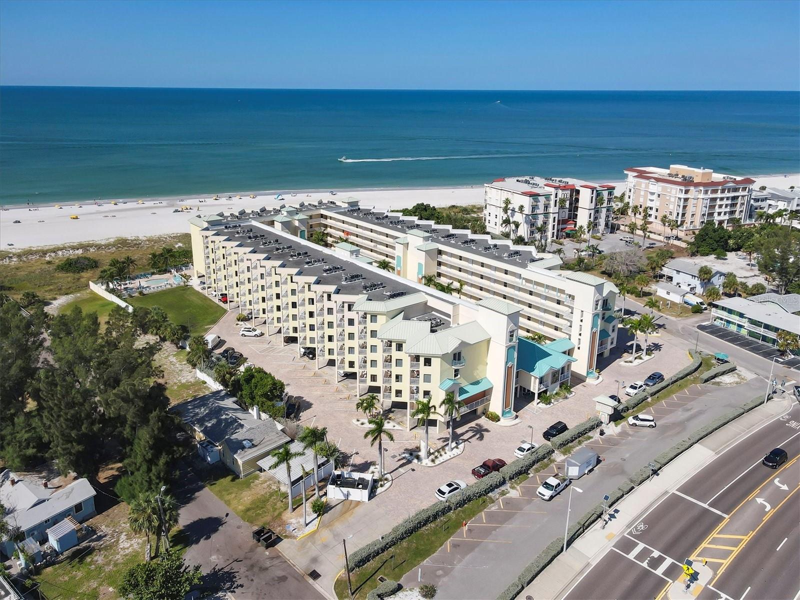 Image 61 of 64 For 12000 Gulf Boulevard 207s