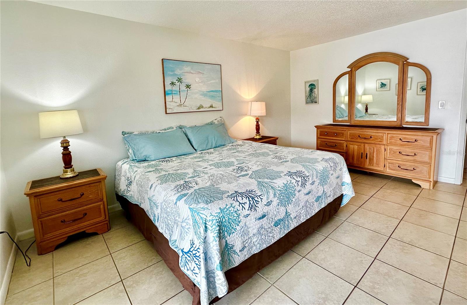 Image 39 of 52 For 1531 Placida Road 203