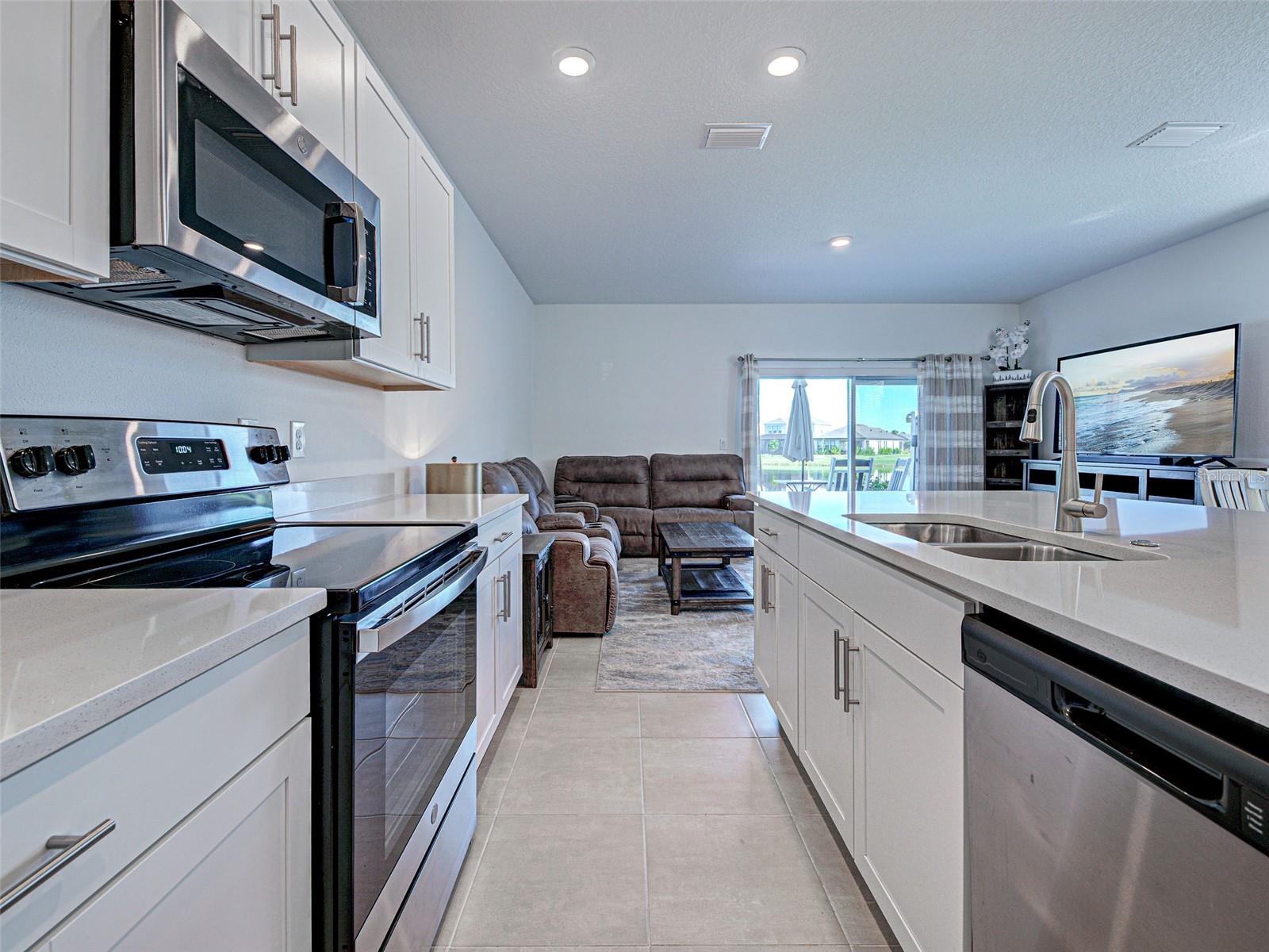 Image 18 of 58 For 5734 Archipelago Street