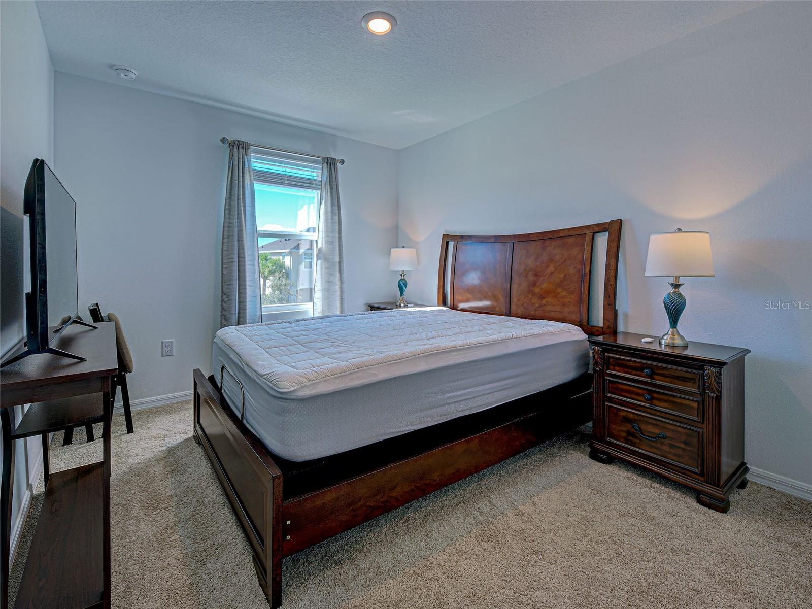Image 39 of 58 For 5734 Archipelago Street