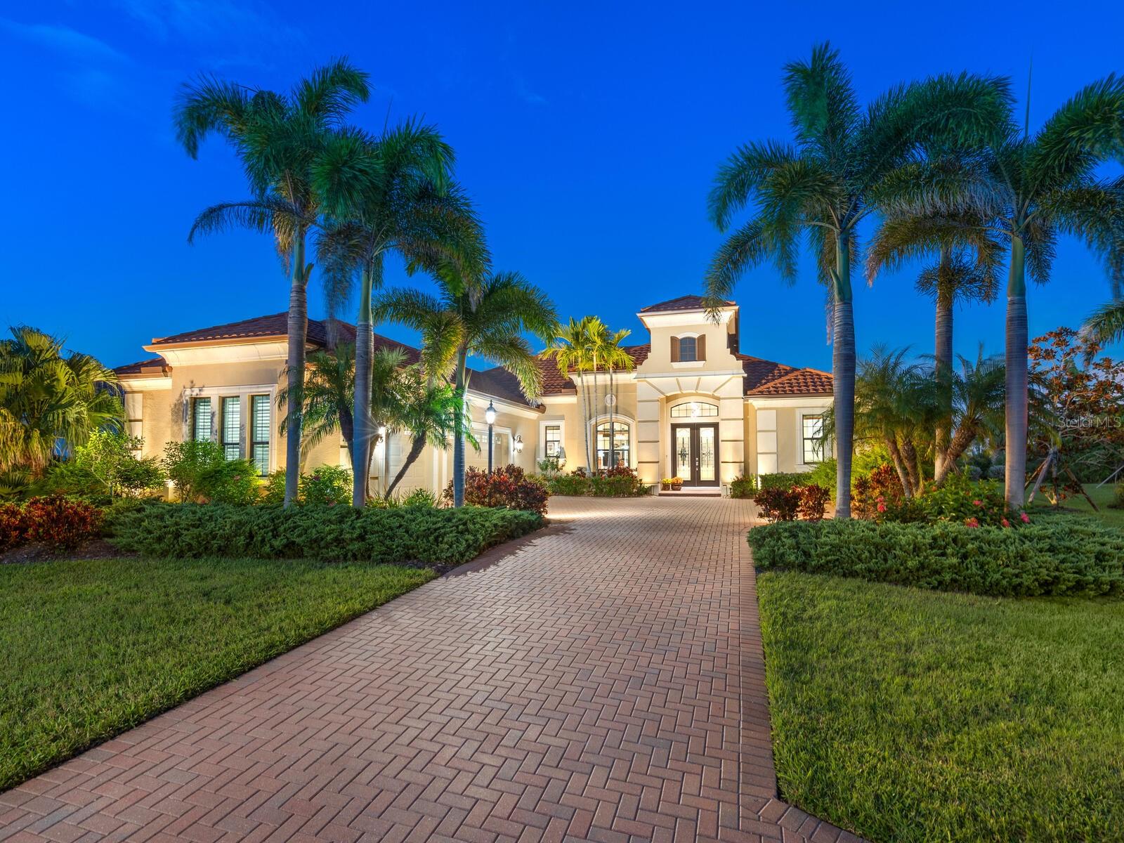 Details for 10990 Pentas Royale Court, ENGLEWOOD, FL 34223