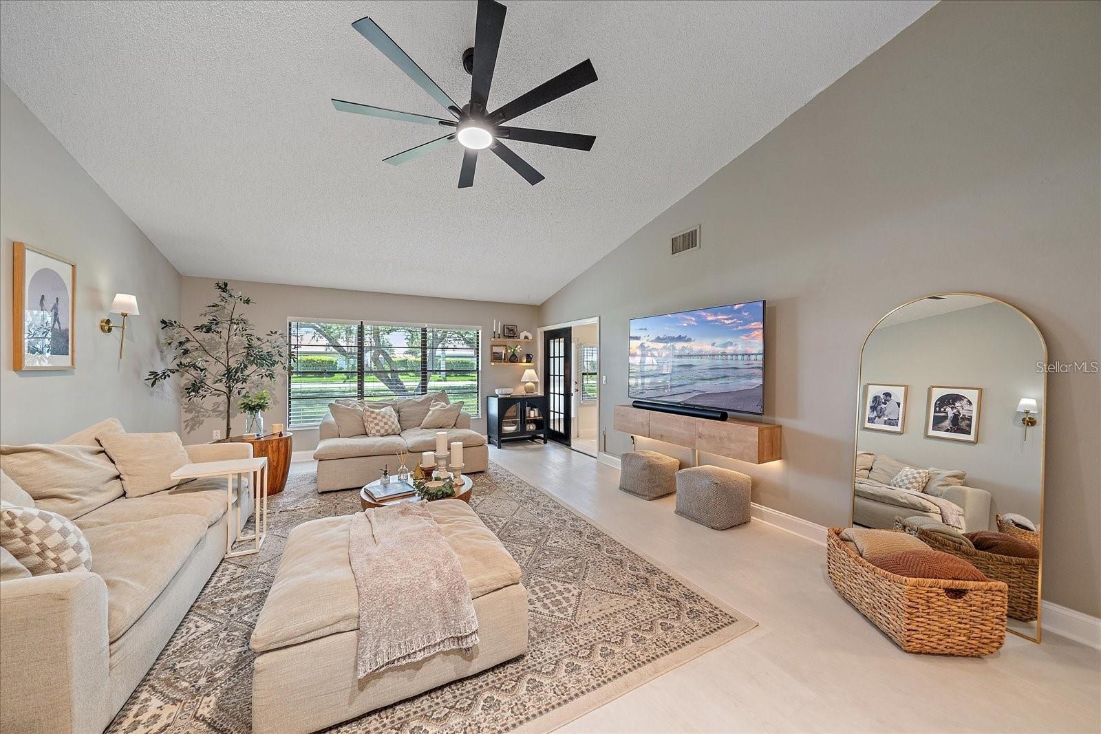 Image 10 of 21 For 1211 Capri Isles Boulevard 6