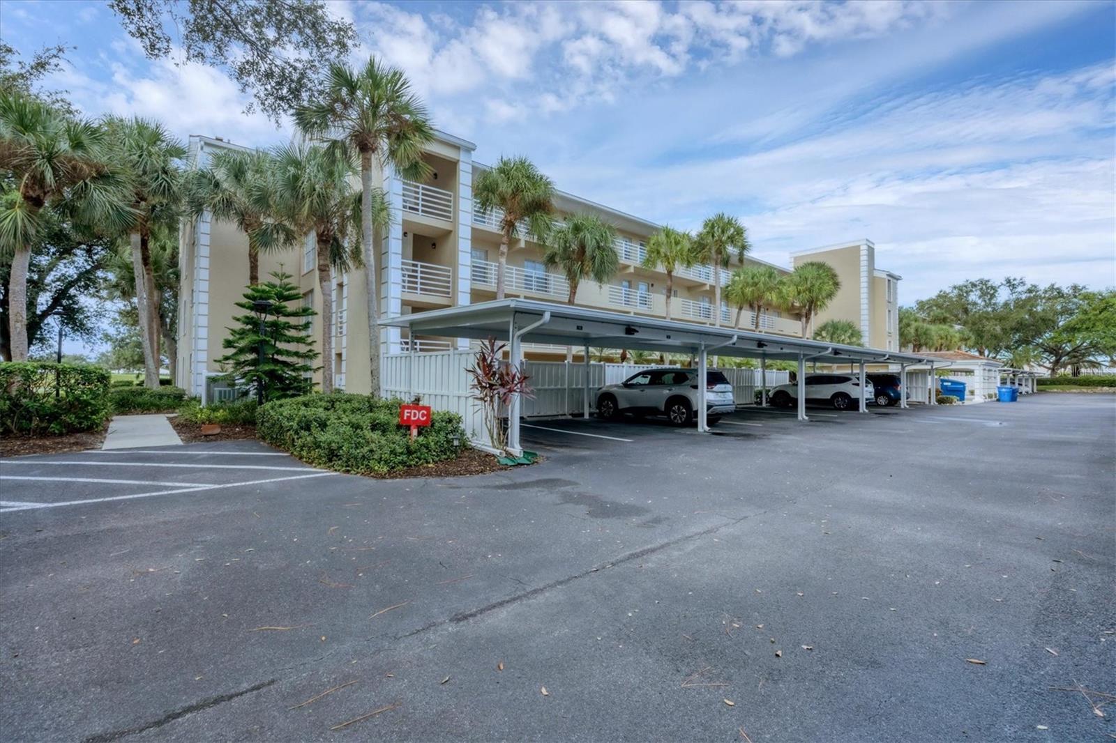 Image 2 of 66 For 823 Wexford Boulevard 823