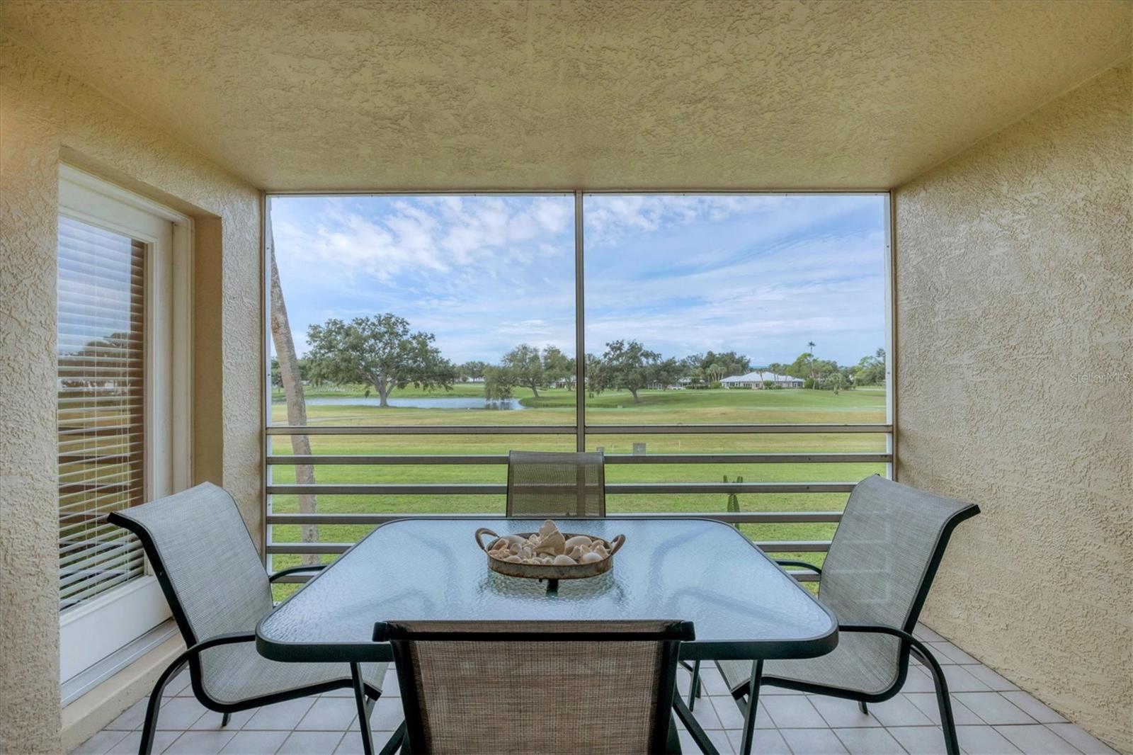 Image 34 of 66 For 823 Wexford Boulevard 823