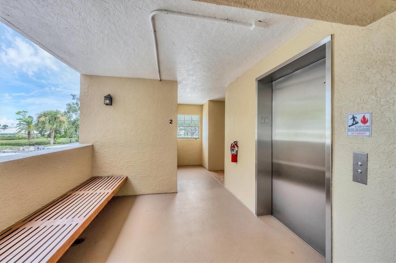 Image 8 of 66 For 823 Wexford Boulevard 823