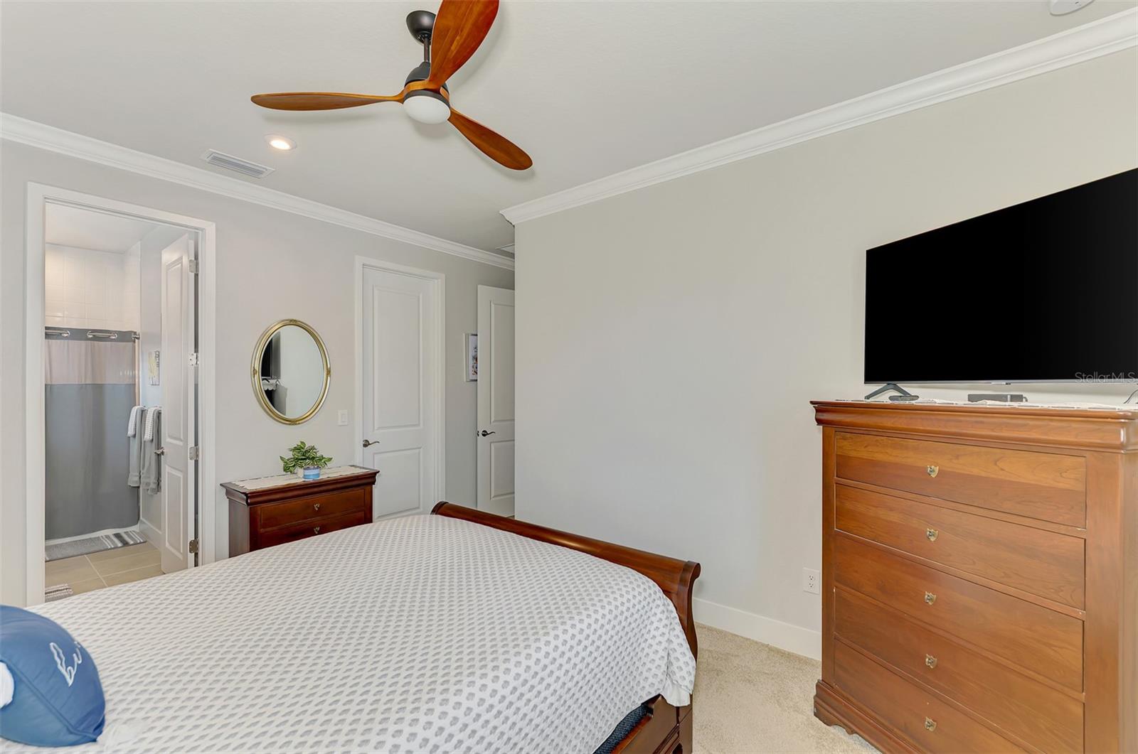 Image 32 of 89 For 20381 Bandera Place