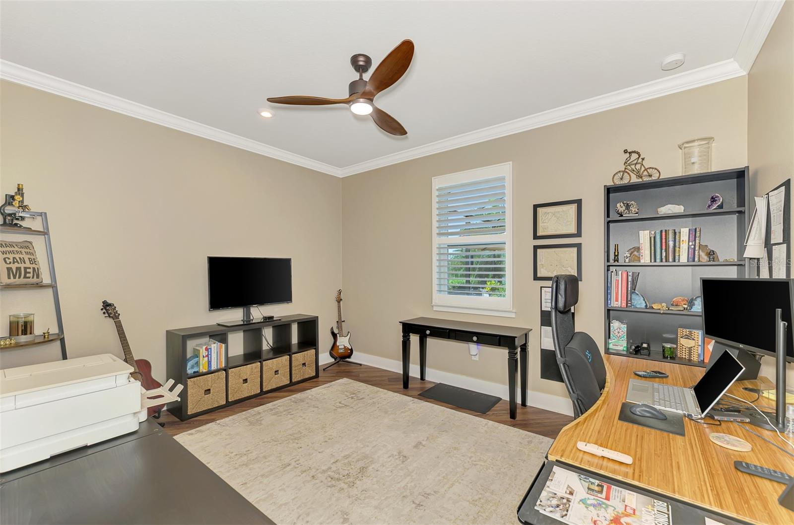Image 38 of 89 For 20381 Bandera Place