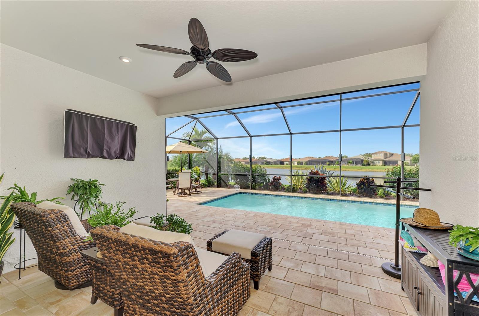 Image 41 of 89 For 20381 Bandera Place