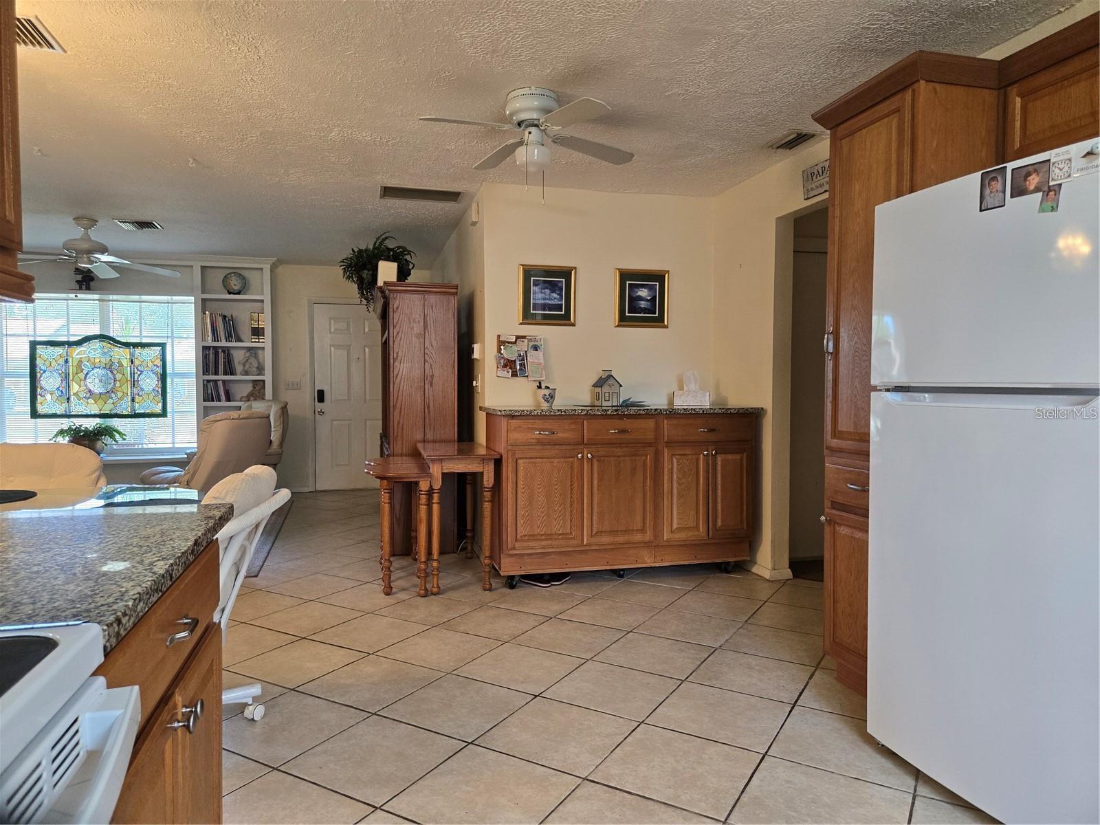 Image 6 of 27 For 3311 Papaya Road