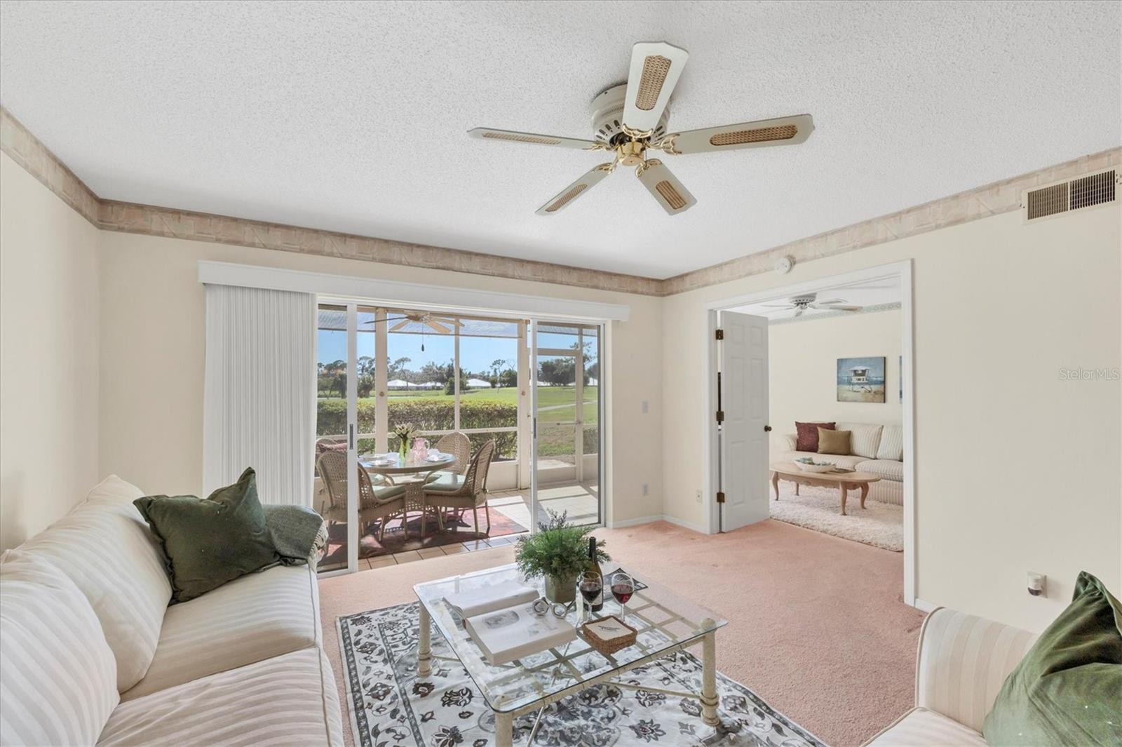 Image 5 of 47 For 433 Cerromar Lane 330