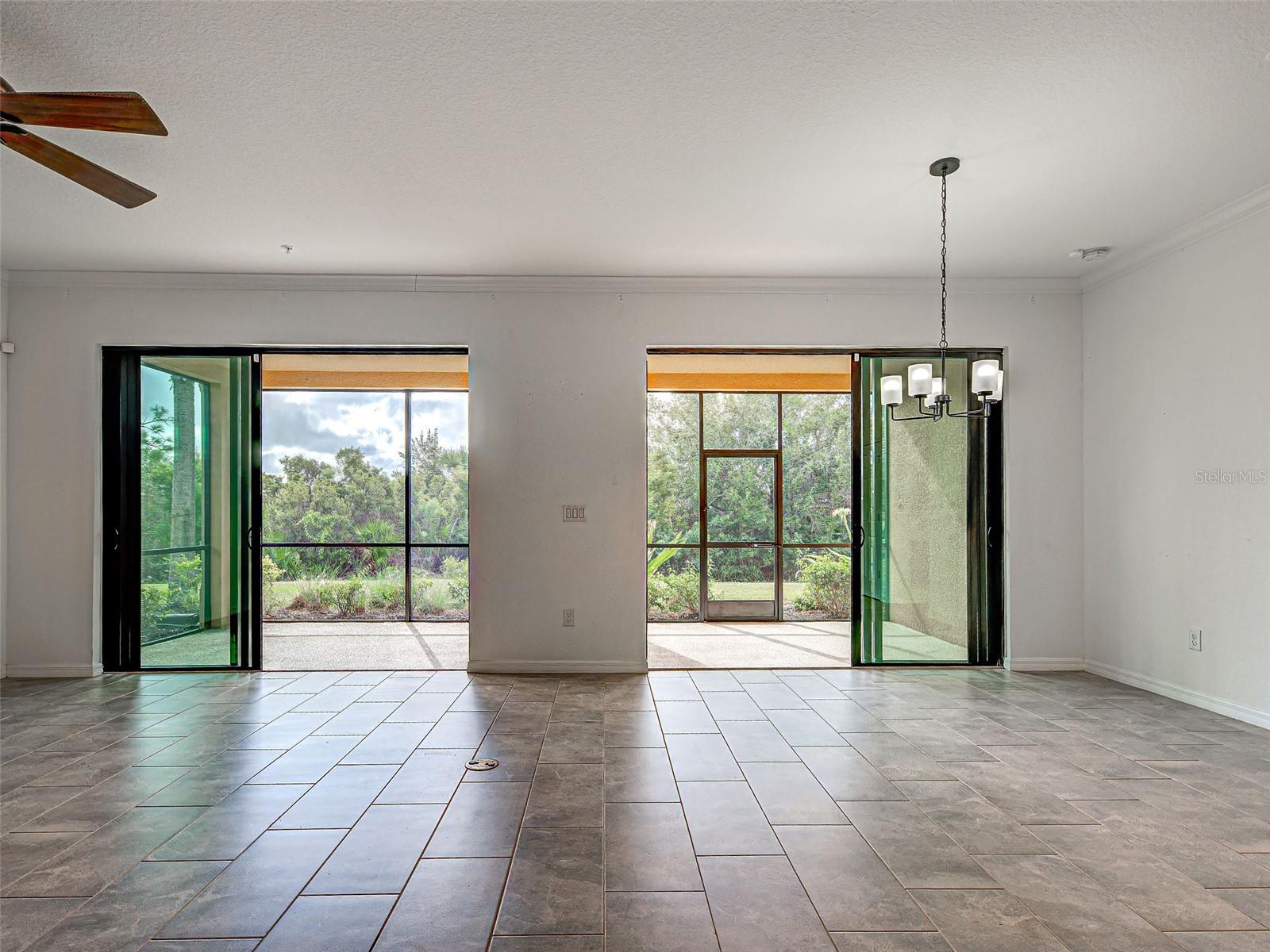 Image 14 of 35 For 10031 Crooked Creek Drive 101