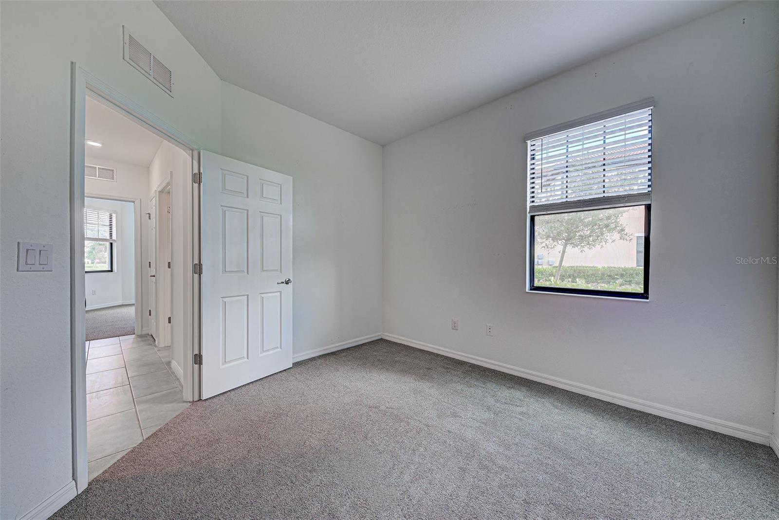 Image 23 of 35 For 10031 Crooked Creek Drive 101