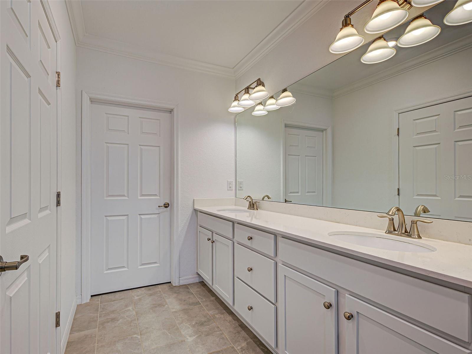 Image 32 of 35 For 10031 Crooked Creek Drive 101