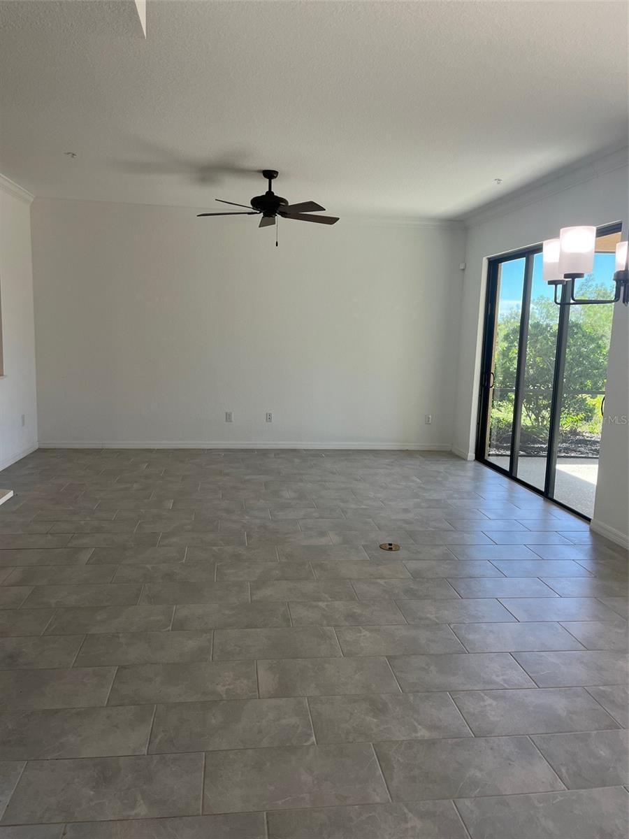 Image 9 of 35 For 10031 Crooked Creek Drive 101