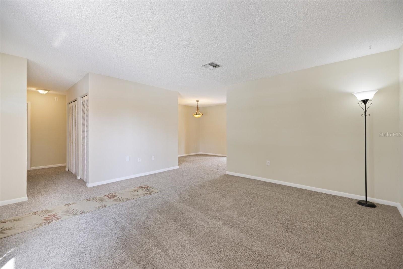 Image 11 of 49 For 13300 Englewood Rd