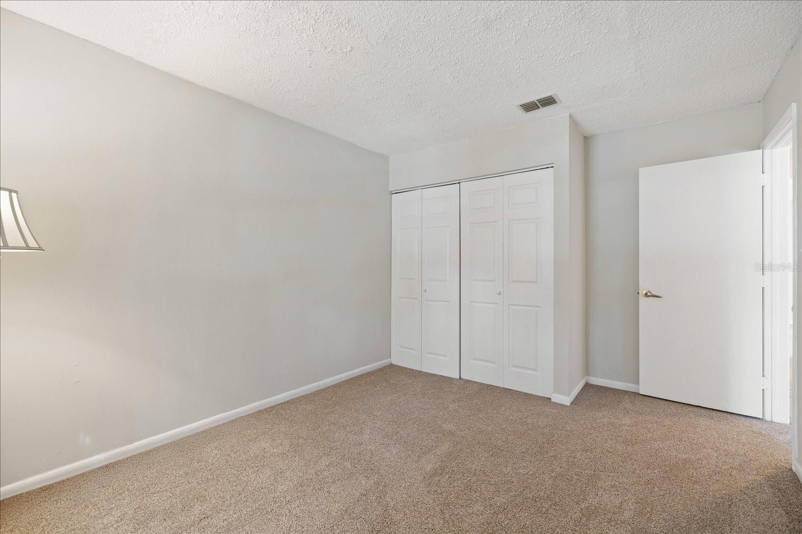 Image 16 of 49 For 13300 Englewood Rd