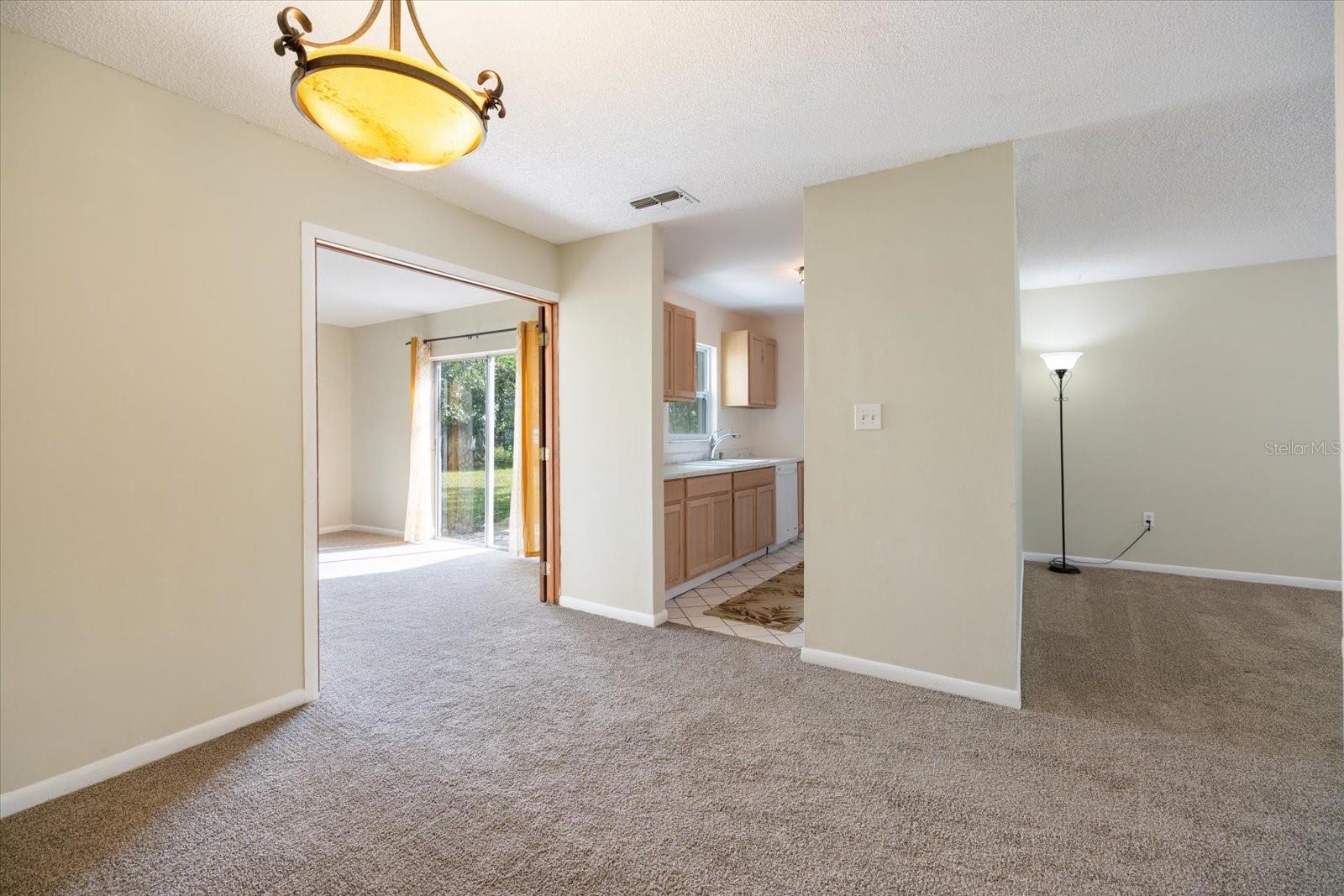 Image 9 of 49 For 13300 Englewood Rd