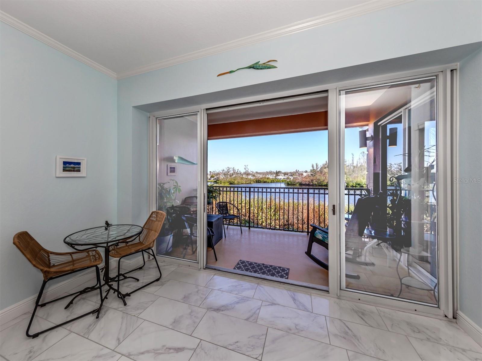 Image 13 of 70 For 147 Tampa Avenue E 202