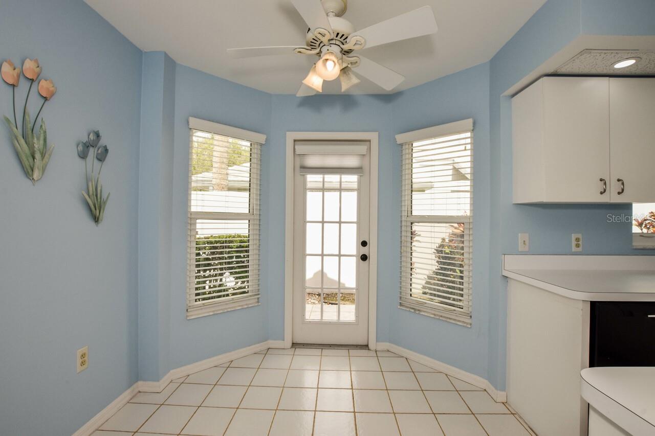 Image 16 of 65 For 702 Brightside Crescent Drive