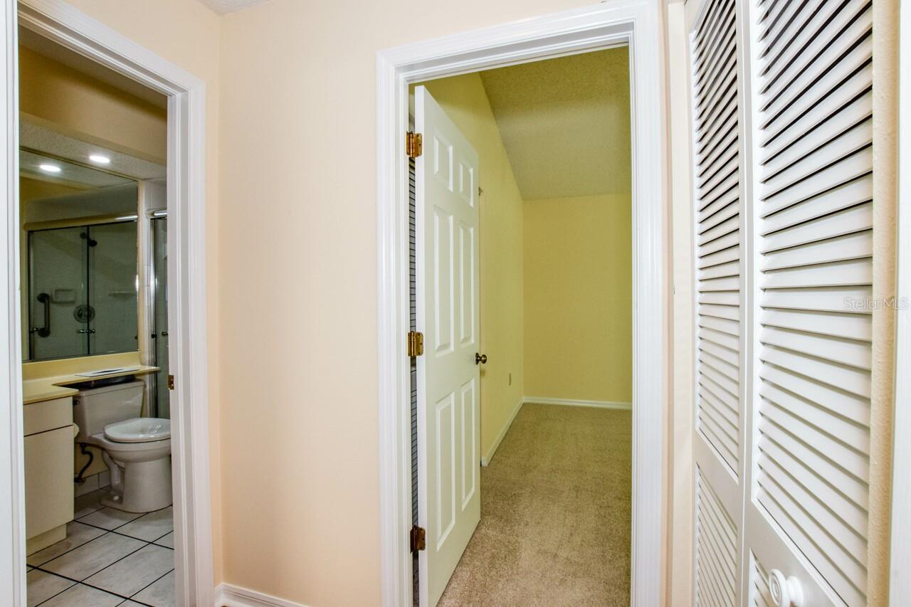 Image 25 of 65 For 702 Brightside Crescent Drive