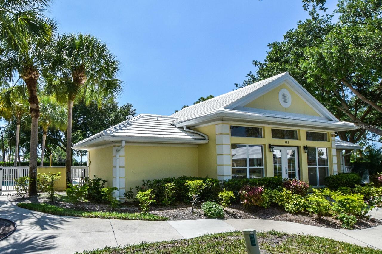 Image 45 of 65 For 702 Brightside Crescent Drive