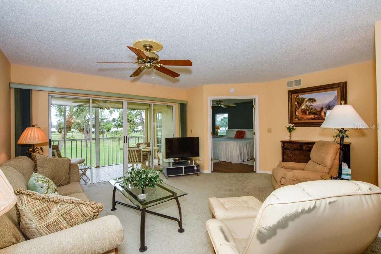 Image 7 of 44 For 433 Cerromar Lane 438