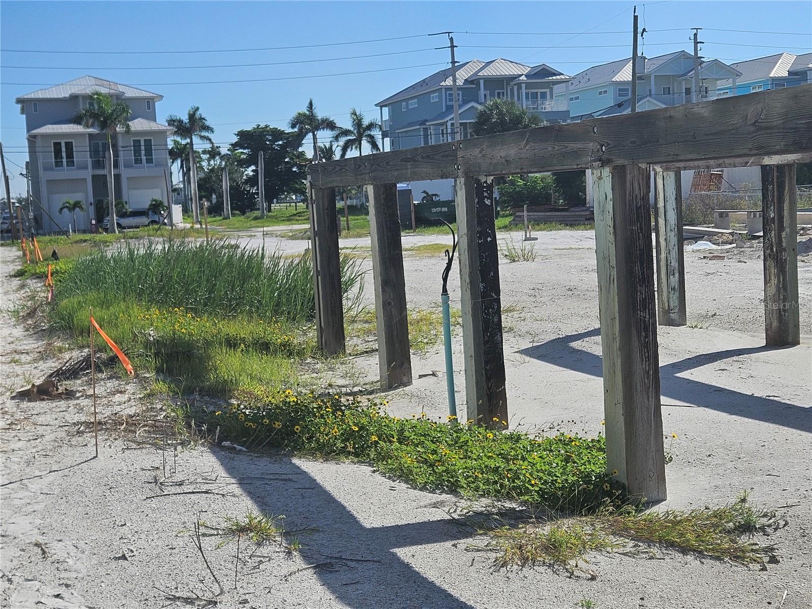 Image 11 of 18 For 616 Estero Boulevard