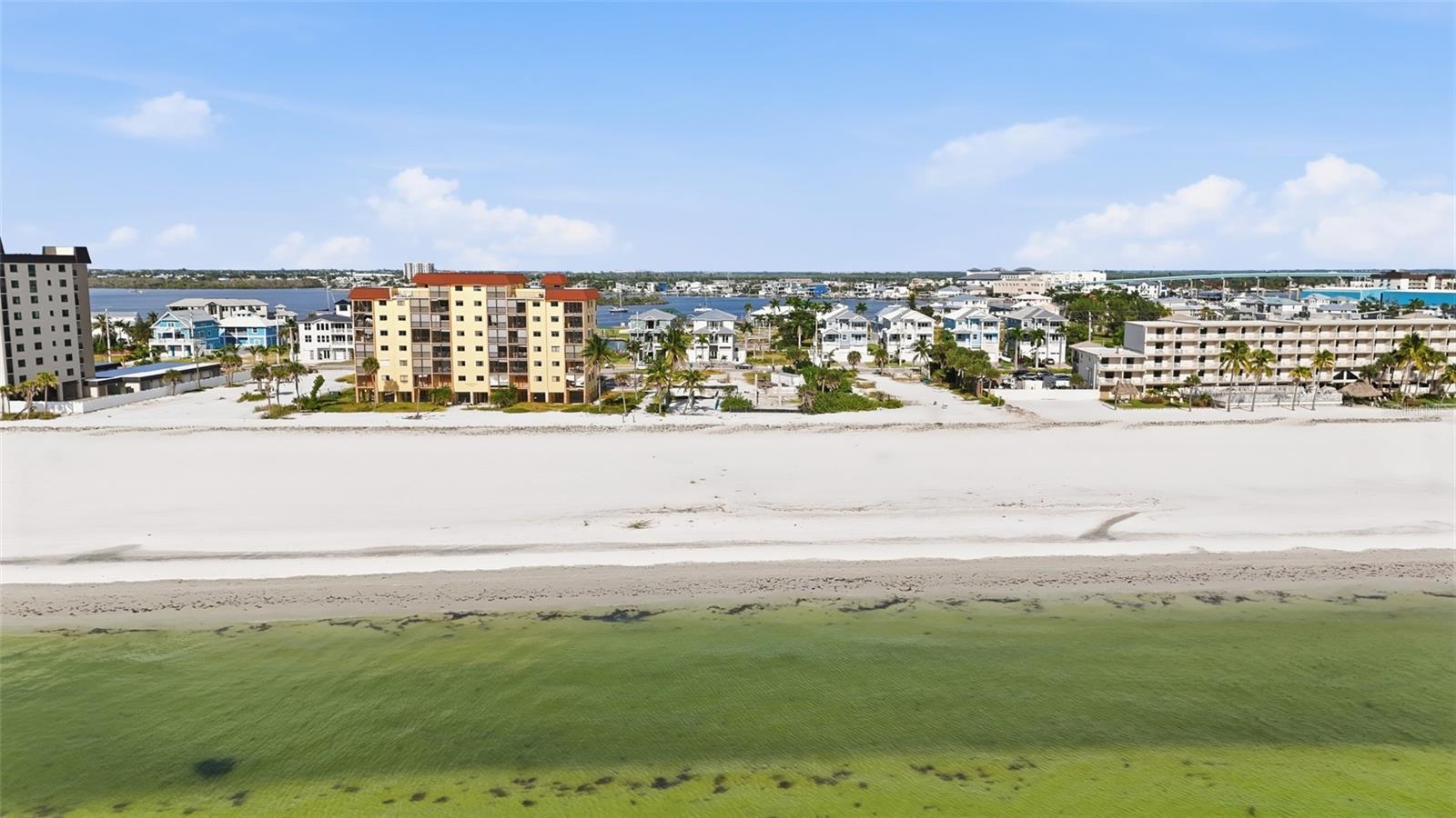 Image 30 of 37 For 616 Estero Boulevard